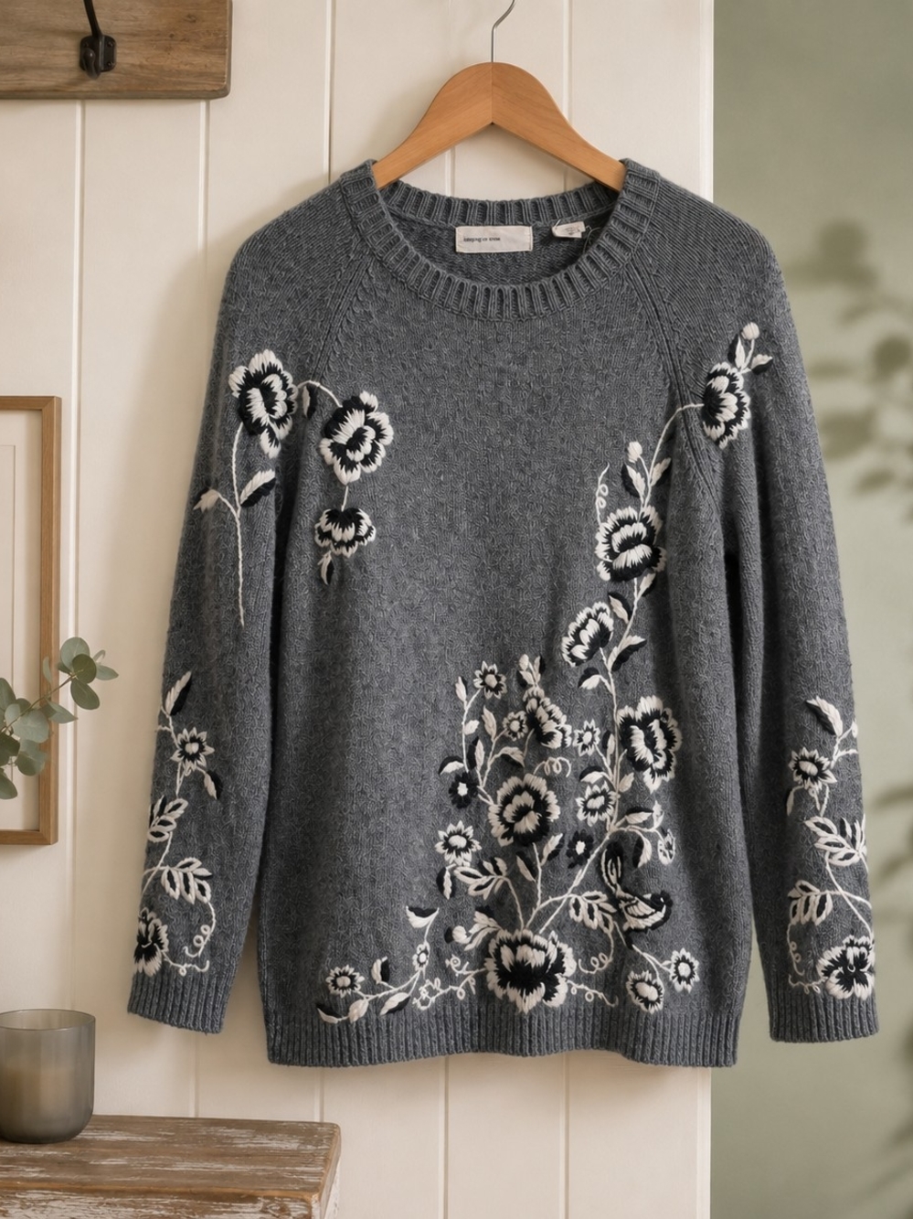 Sleeping on Snow Anthropologie Wool Cashmere Floral Embroidered Sweater M